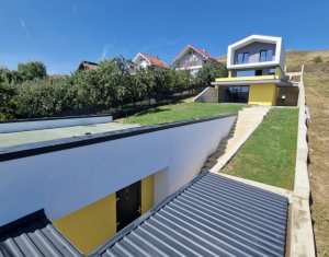 Ház 4 szobák eladó on Campenesti, Zóna Centru