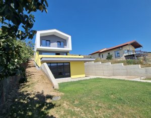 Ház 4 szobák eladó on Campenesti, Zóna Centru