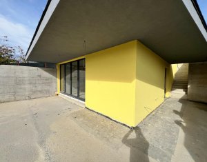 Ház 4 szobák eladó on Campenesti, Zóna Centru