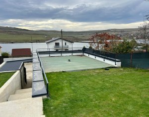 Ház 4 szobák eladó on Campenesti, Zóna Centru