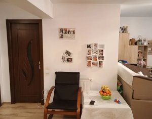 Appartement 3 chambres à vendre dans Floresti