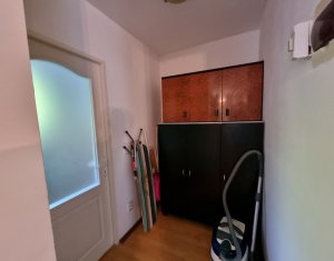 Maison 4 chambres à vendre dans Cluj-napoca, zone Manastur
