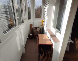 Appartement 4 chambres à vendre dans Cluj-napoca, zone Manastur