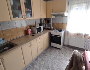 Appartement 4 chambres à vendre dans Cluj-napoca, zone Manastur