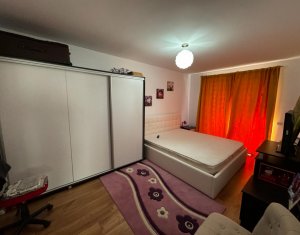 Appartement 4 chambres à vendre dans Floresti