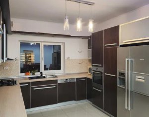 Maison 4 chambres à vendre dans Cluj-napoca, zone Borhanci