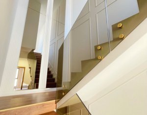 Maison 4 chambres à vendre dans Cluj-napoca, zone Buna Ziua