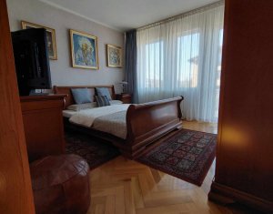 Maison 6 chambres à vendre dans Cluj-napoca, zone Faget