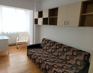 Appartement 3 chambres à louer dans Cluj-napoca, zone Manastur
