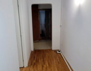 Appartement 3 chambres à louer dans Cluj-napoca, zone Manastur