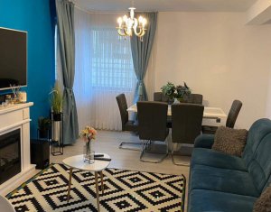 Maison 4 chambres à vendre dans Floresti