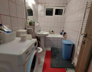 Appartement 4 chambres à vendre dans Cluj-napoca, zone Manastur