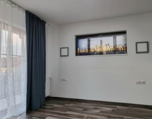 Maison 5 chambres à vendre dans Floresti