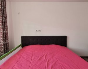 Maison 5 chambres à vendre dans Floresti