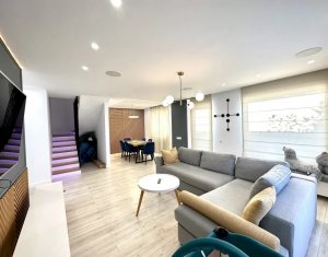 Maison 4 chambres à vendre dans Cluj-napoca, zone Iris