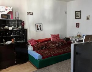 Ház 2 szobák eladó on Floresti