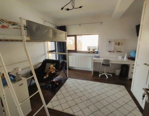 Maison 4 chambres à vendre dans Cluj-napoca, zone Iris