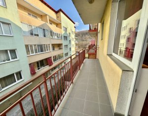Appartement 3 chambres à louer dans Cluj-napoca, zone Manastur