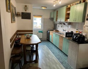 Appartement 4 chambres à vendre dans Cluj-napoca, zone Grigorescu