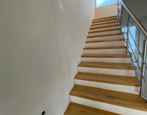 Maison 4 chambres à vendre dans Cluj-napoca, zone Grigorescu