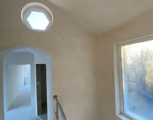 Maison 4 chambres à vendre dans Cluj-napoca, zone Grigorescu