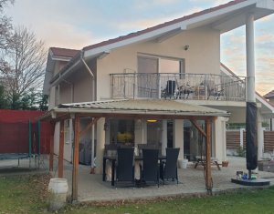 Maison 5 chambres à vendre dans Cluj-napoca, zone Faget