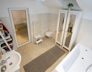 Maison 5 chambres à vendre dans Cluj-napoca, zone Faget