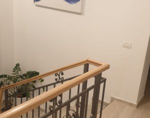 Maison 5 chambres à vendre dans Cluj-napoca, zone Faget