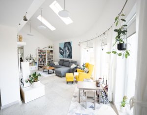 Maison 5 chambres à vendre dans Cluj-napoca, zone Faget