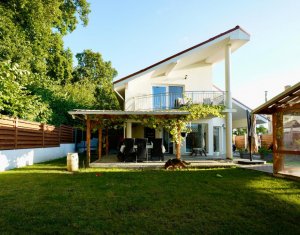 Maison 5 chambres à vendre dans Cluj-napoca, zone Faget