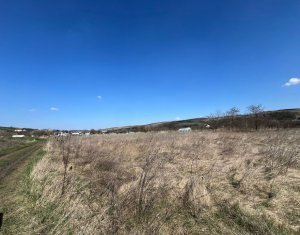 Teren intravilan, 1860 mp, cartierul Sopor