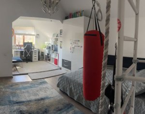 Maison  chambres à vendre dans Cluj-napoca, zone Buna Ziua