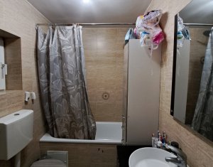 Maison 3 chambres à vendre dans Apahida