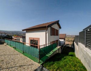 Maison 4 chambres à vendre dans Cluj-napoca, zone Borhanci