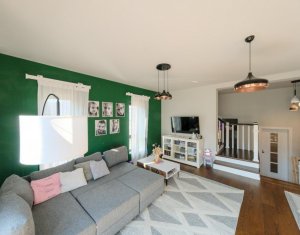 Maison 4 chambres à vendre dans Cluj-napoca, zone Borhanci