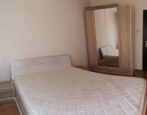 Appartement 3 chambres à vendre dans Cluj-napoca, zone Centru