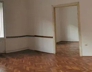 Appartement 3 chambres à louer dans Cluj-napoca, zone Centru