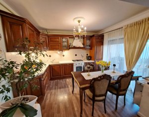 Maison 4 chambres à vendre dans Apahida