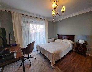 Maison 4 chambres à vendre dans Apahida