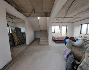 House 4 rooms for sale in Jucu De Sus