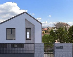 Maison 4 chambres à vendre dans Cluj-napoca, zone Andrei Muresanu