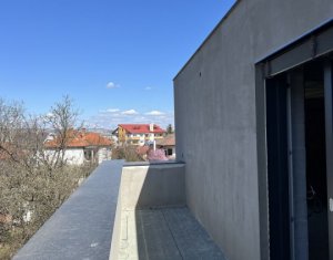 Maison 4 chambres à vendre dans Cluj-napoca, zone Andrei Muresanu