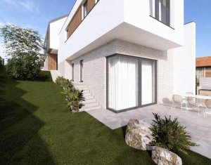 Maison 4 chambres à vendre dans Cluj-napoca, zone Andrei Muresanu