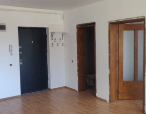 Lakás 2 szobák eladó on Floresti