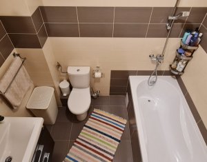 Appartement 3 chambres à vendre dans Floresti