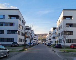 Appartement 3 chambres à vendre dans Floresti