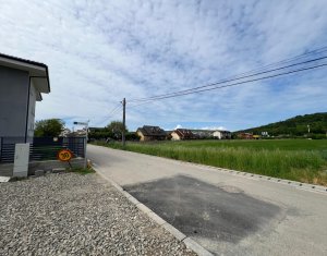 Telek eladó on Jucu De Mijloc