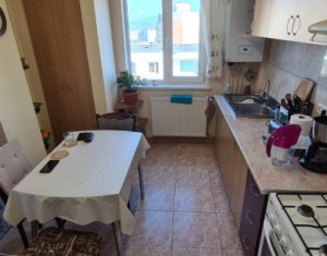 Appartement 4 chambres à vendre dans Cluj-napoca, zone Manastur