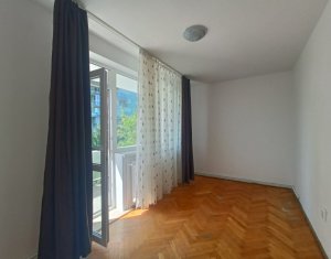 Appartement 3 chambres à vendre dans Cluj-napoca, zone Gheorgheni