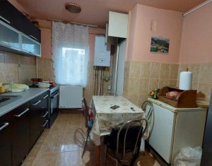 Lakás 3 szobák eladó on Gilau, Zóna Centru